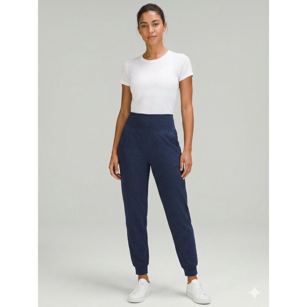 Beyond Yoga | High Rise Jogger Navy Athleisure Workout Sporty Comfy Gorpcore M